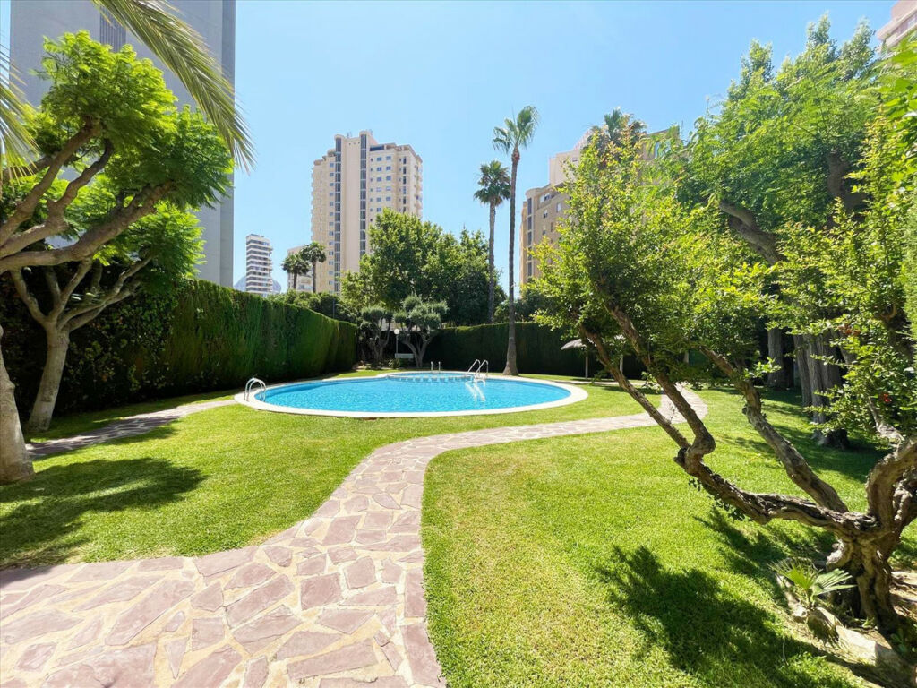 Middle Floor Apartment Calpe Alicante - image 18