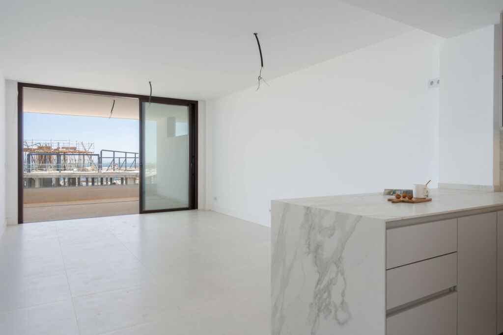 Middle Floor Apartment Fuengirola Málaga - image 18