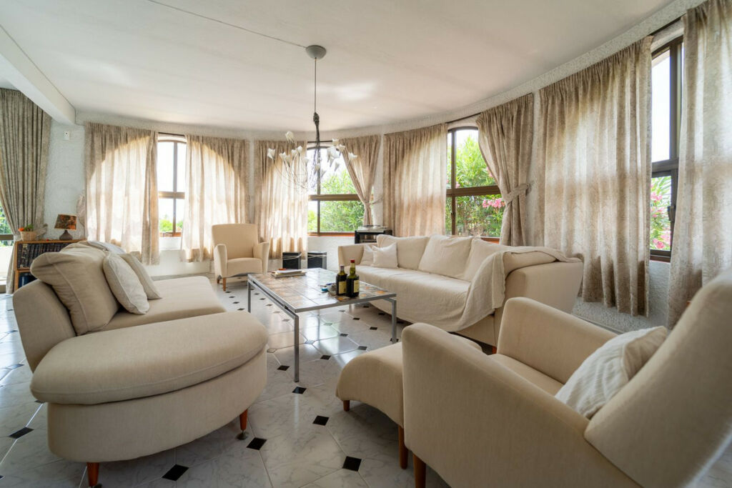 Detached Villa Torremuelle Málaga - image 18