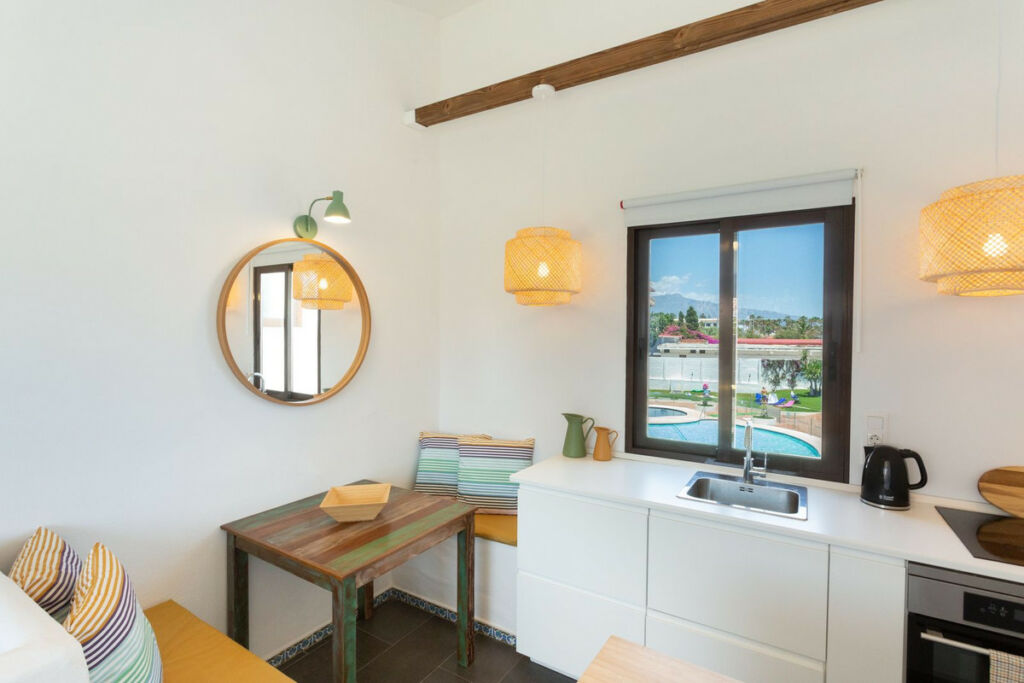 Townhouse New Golden Mile Málaga - image 19