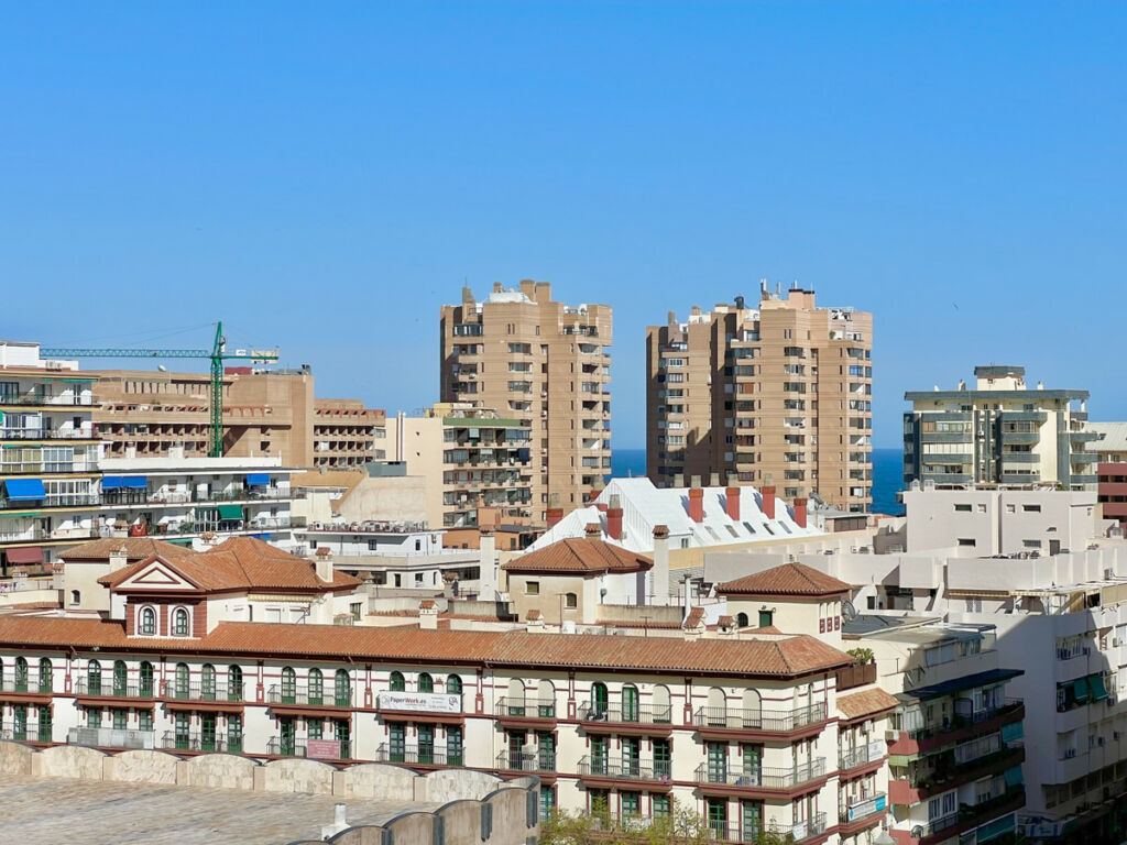 Penthouse Fuengirola Málaga - image 18