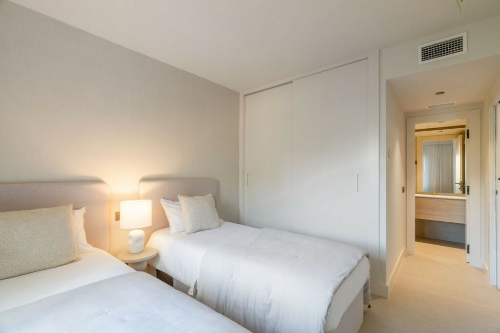 Ground Floor Apartment Nueva Andalucía Málaga - image 15