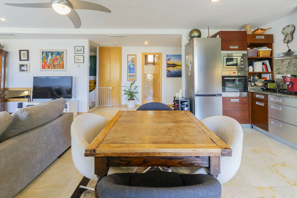 Duplex Altos de los Monteros Málaga - image 18