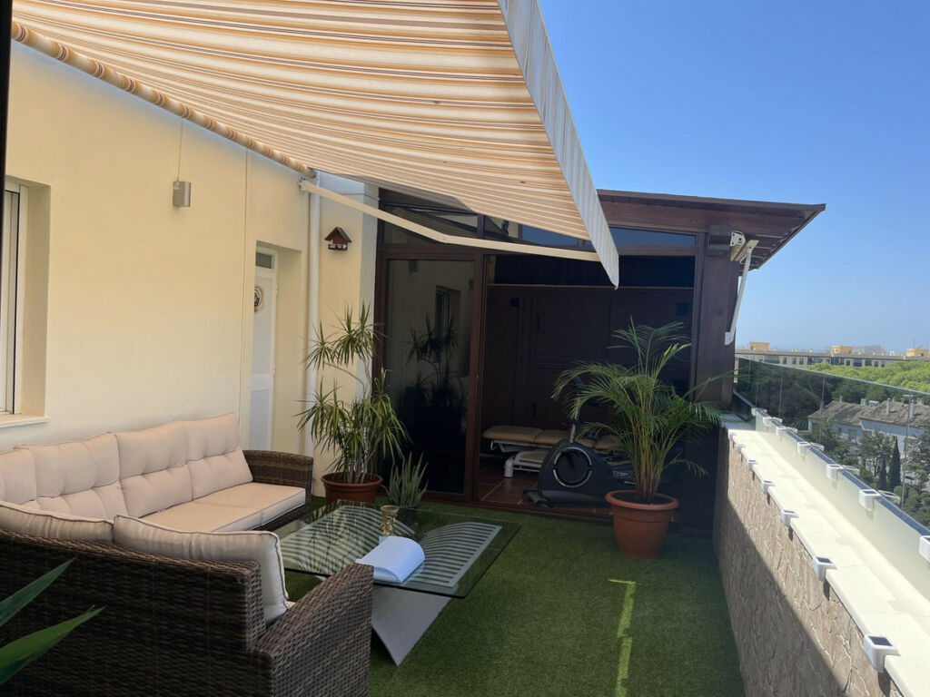 Penthouse Estepona Málaga - image 18