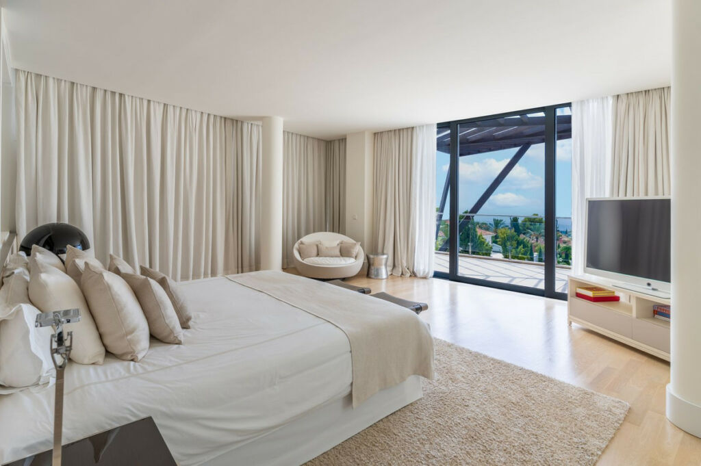 Townhouse Sierra Blanca Málaga - image 19