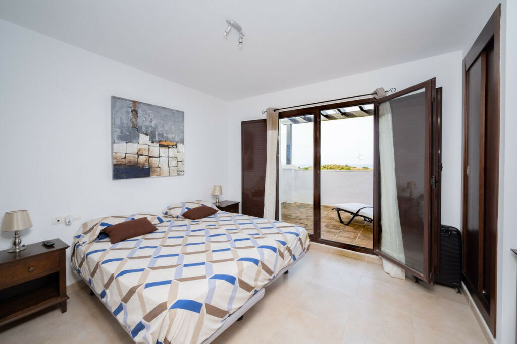Penthouse Duplex Altos de los Monteros Málaga - image 19