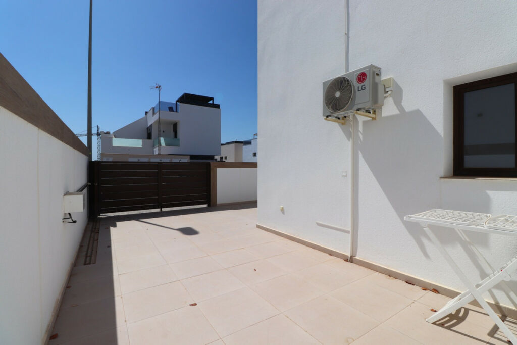 Detached Villa Benijofar Alicante - image 19