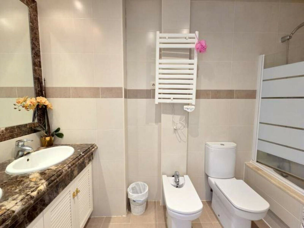Townhouse Estepona Málaga - image 19