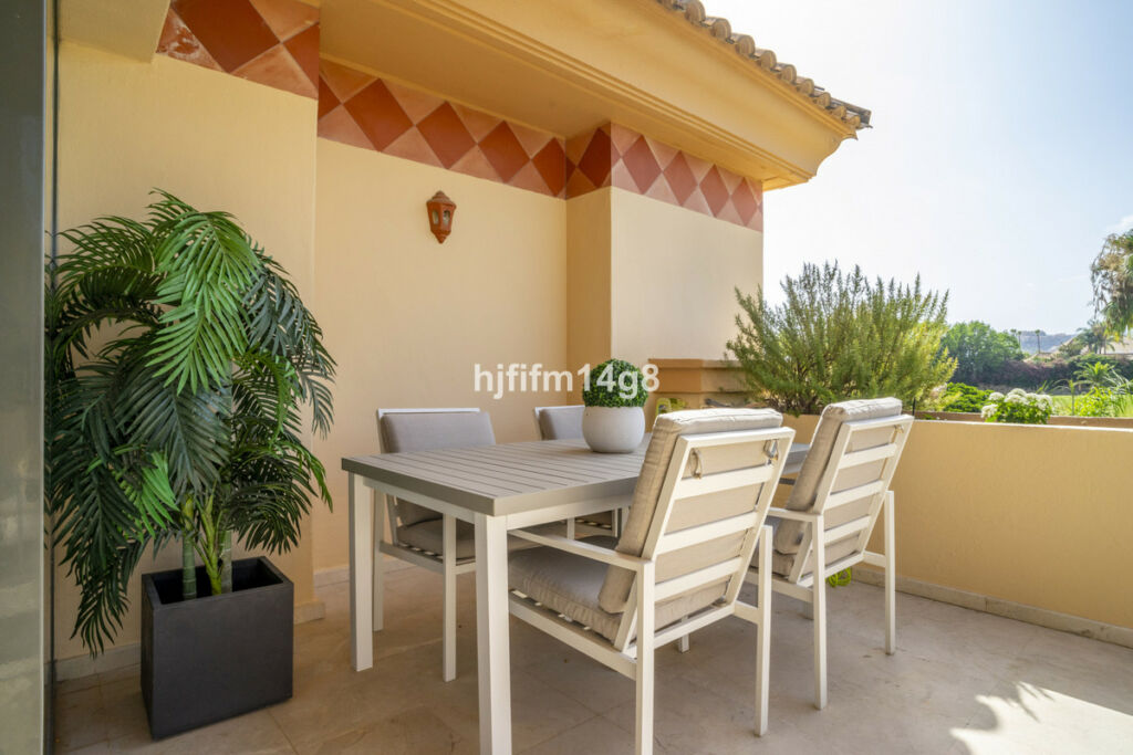 Penthouse Duplex Nueva Andalucía Málaga - image 19