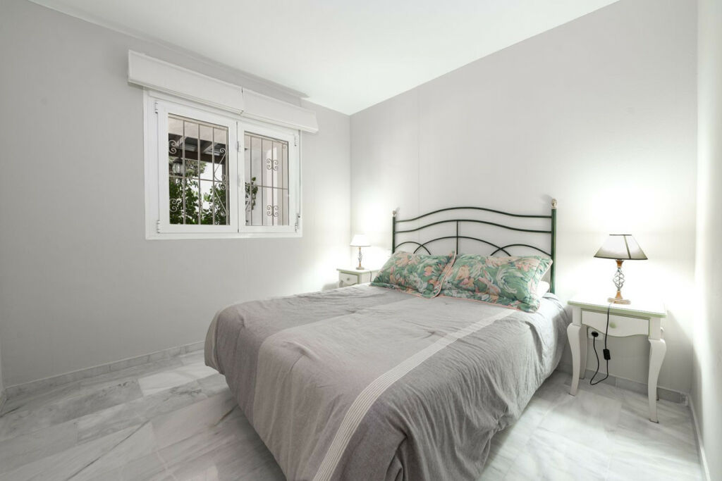 Middle Floor Apartment Marbella Málaga - image 19