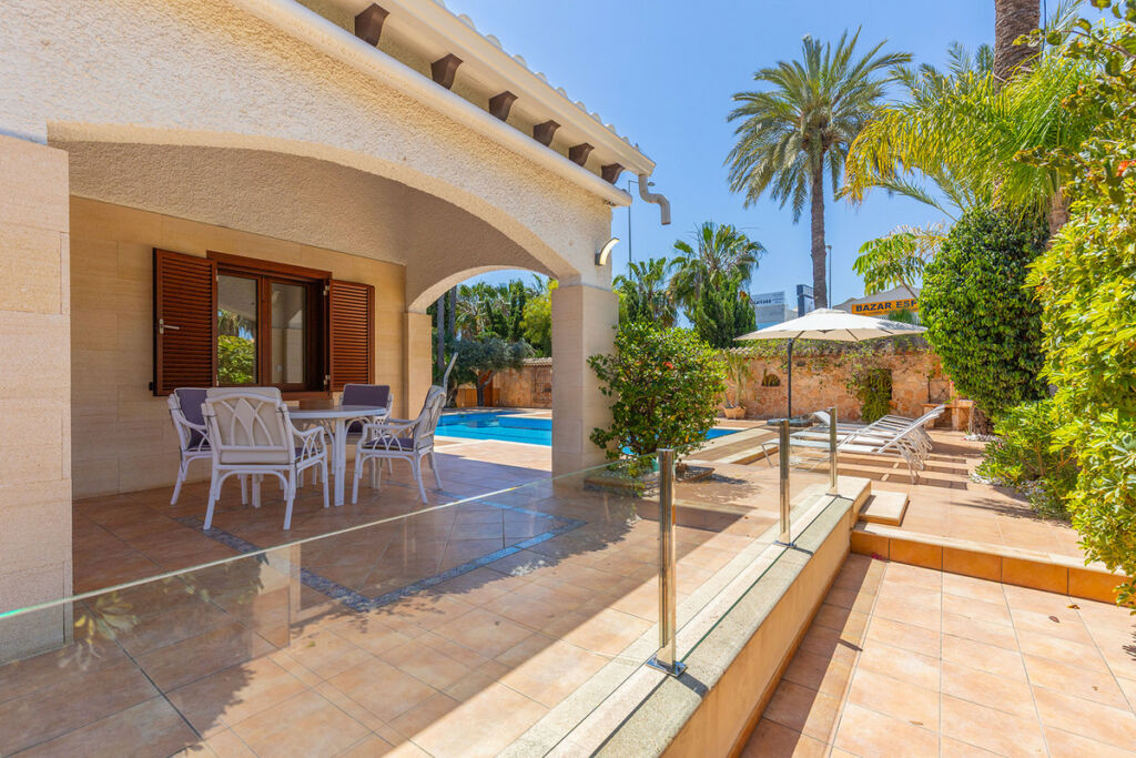 Detached Villa Punta Prima Alicante - image 19