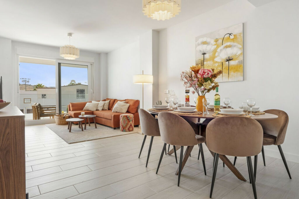 Middle Floor Apartment Estepona Málaga - image 19