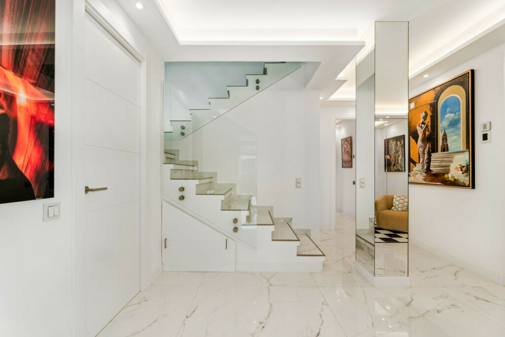 Penthouse Duplex Puerto Banús Málaga - image 19