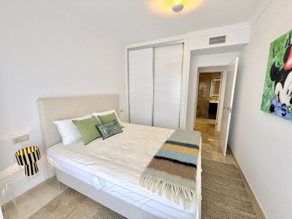 Middle Floor Apartment La Mairena Málaga - image 18