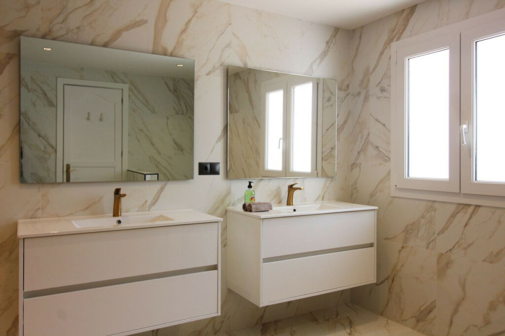 Detached Villa Benalmadena Málaga - image 19
