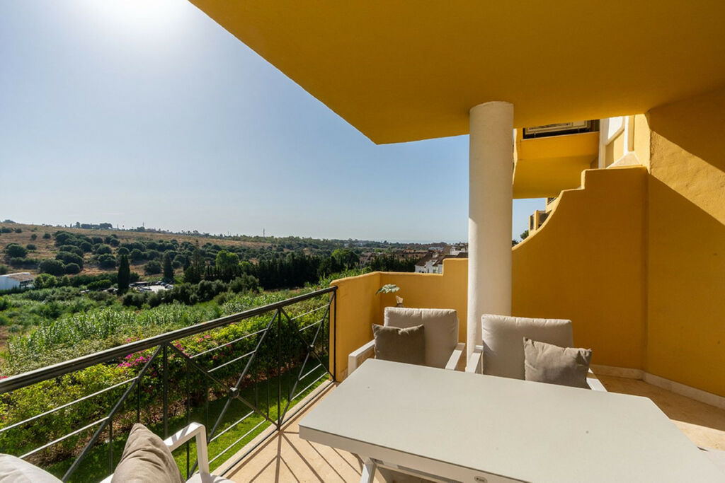 Middle Floor Apartment Bel Air Málaga - image 19