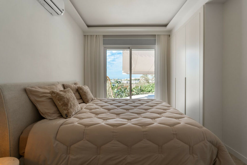 Detached Villa Guadalmina Alta Málaga - image 19