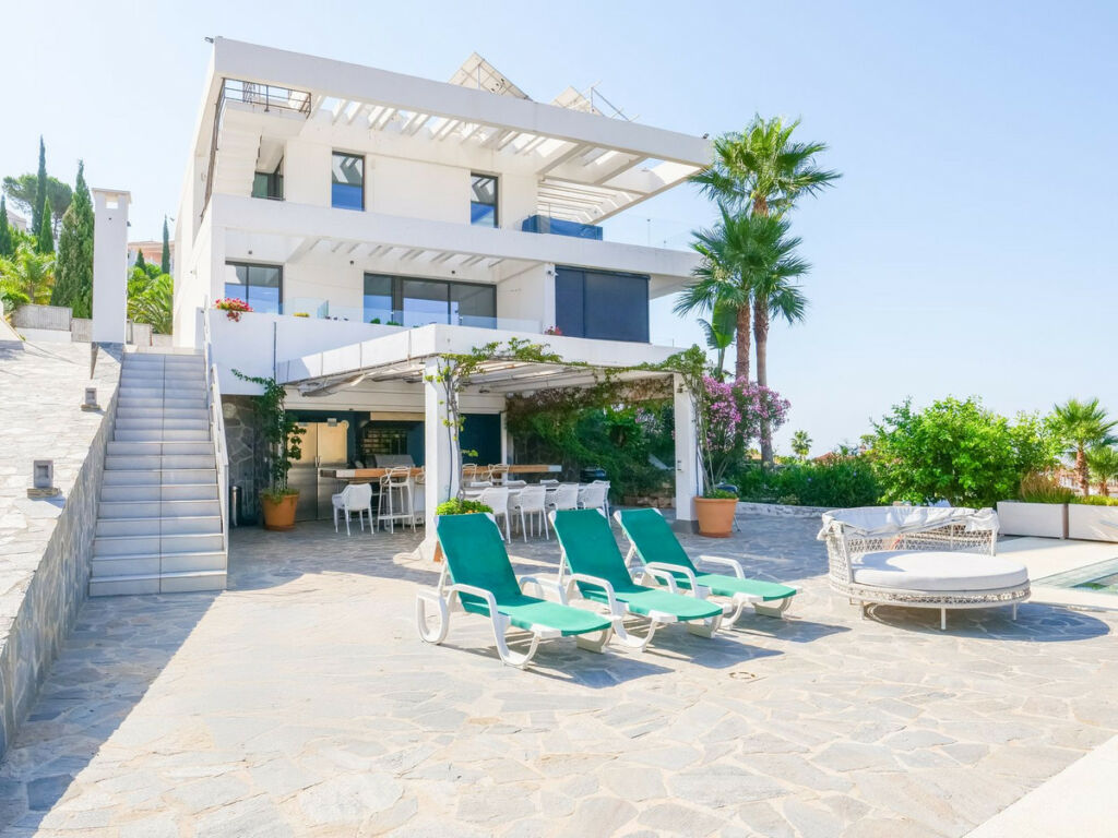 Detached Villa Mijas Málaga - image 19