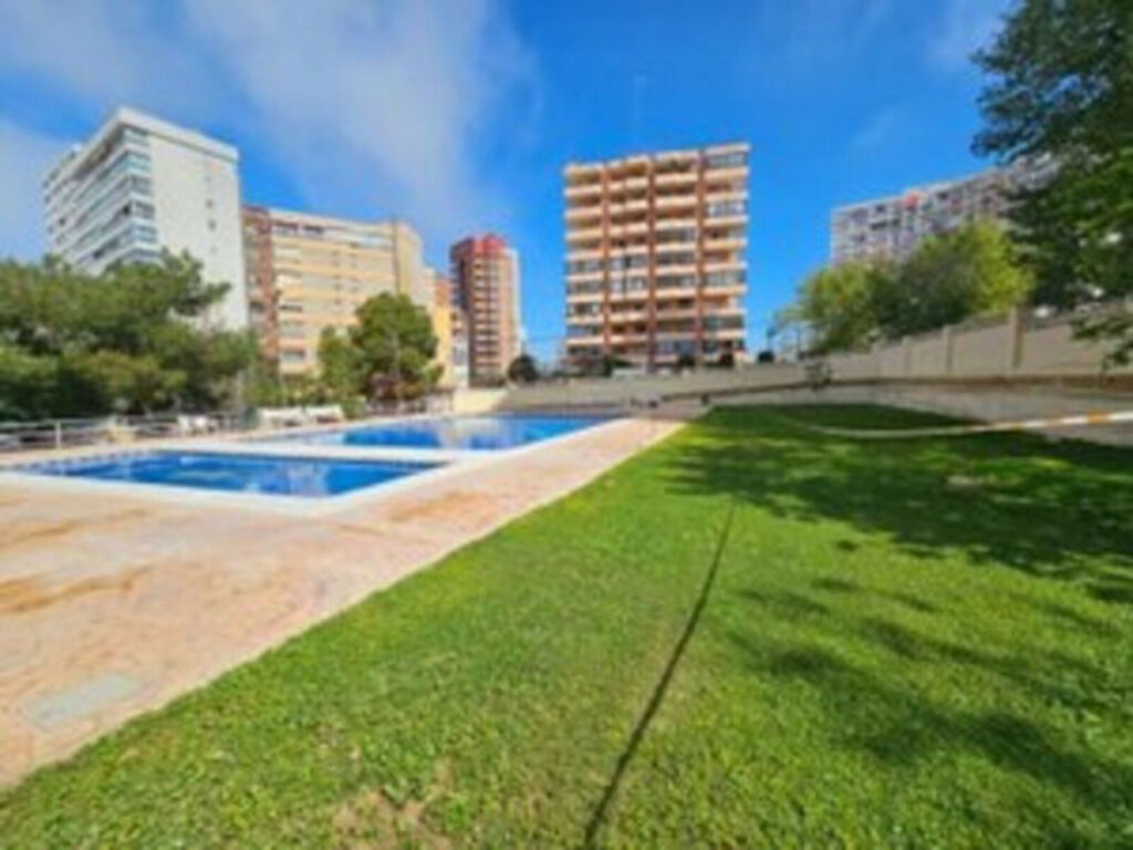 Middle Floor Apartment Benidorm Alicante - image 19