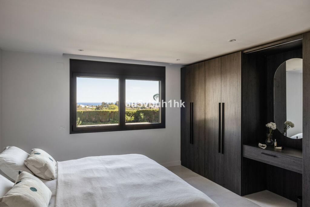 Detached Villa La Quinta Málaga - image 19