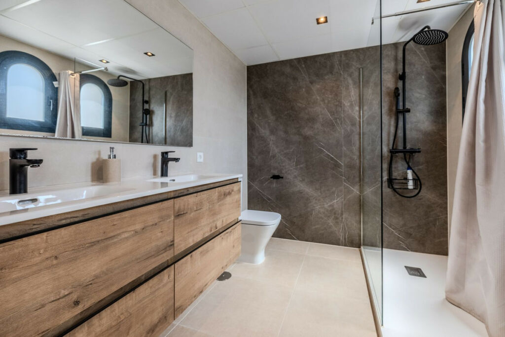 Townhouse Estepona Málaga - image 19