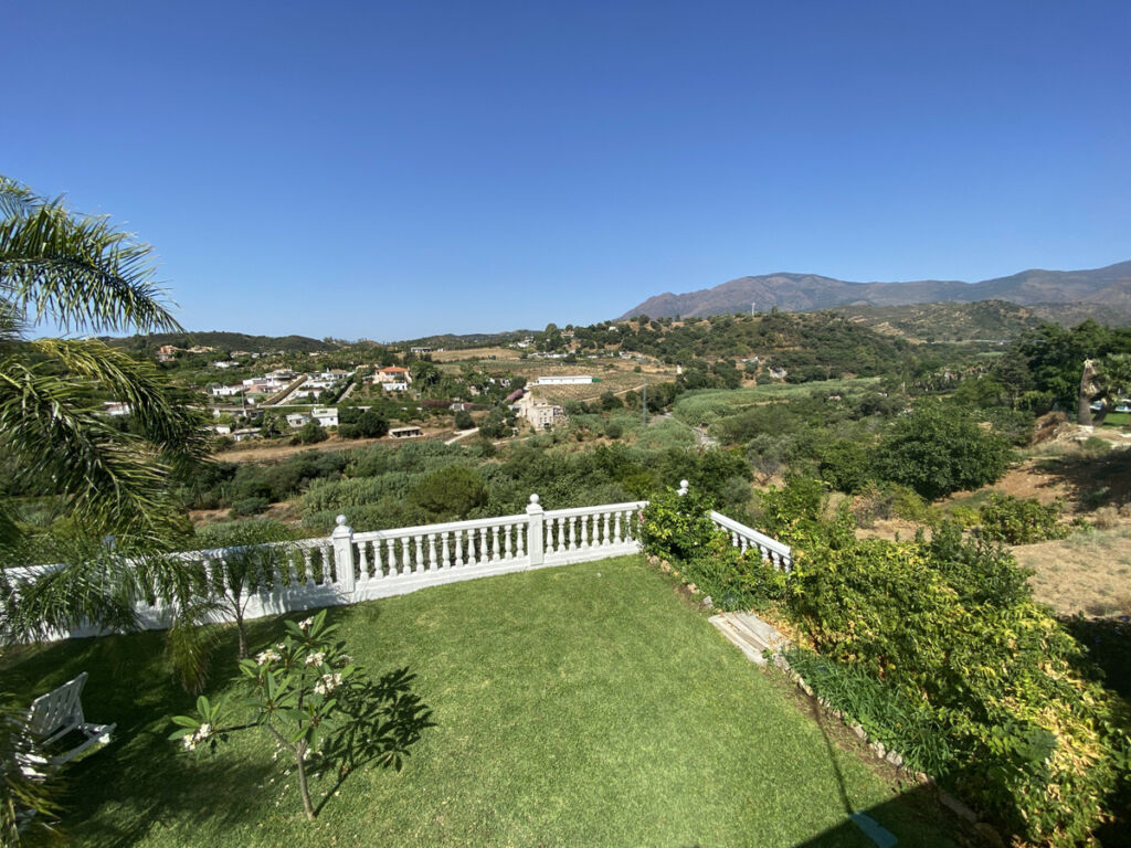 Finca - Cortijo Estepona Málaga - image 19