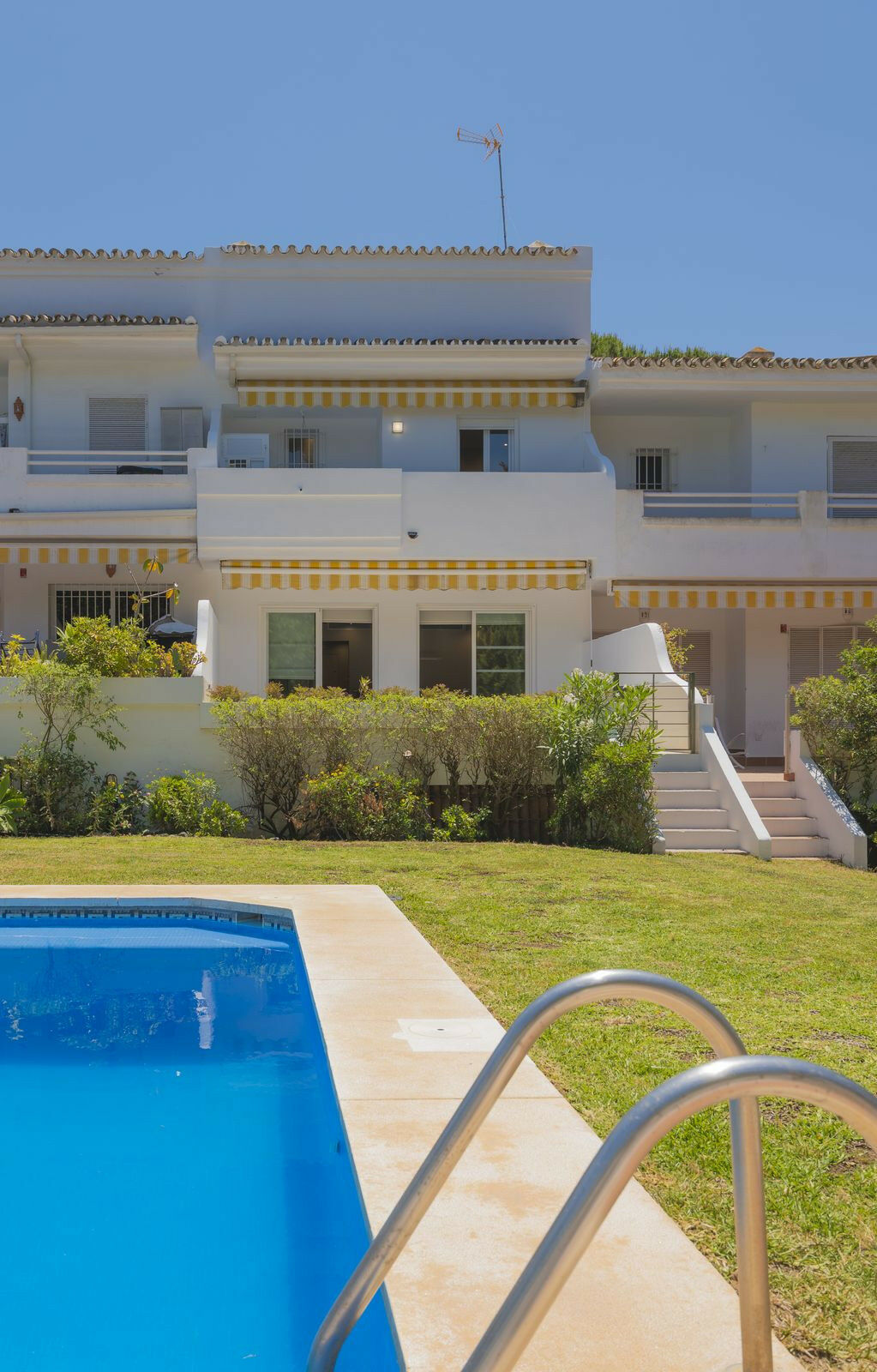 Semi-Detached House Artola Málaga - image 19