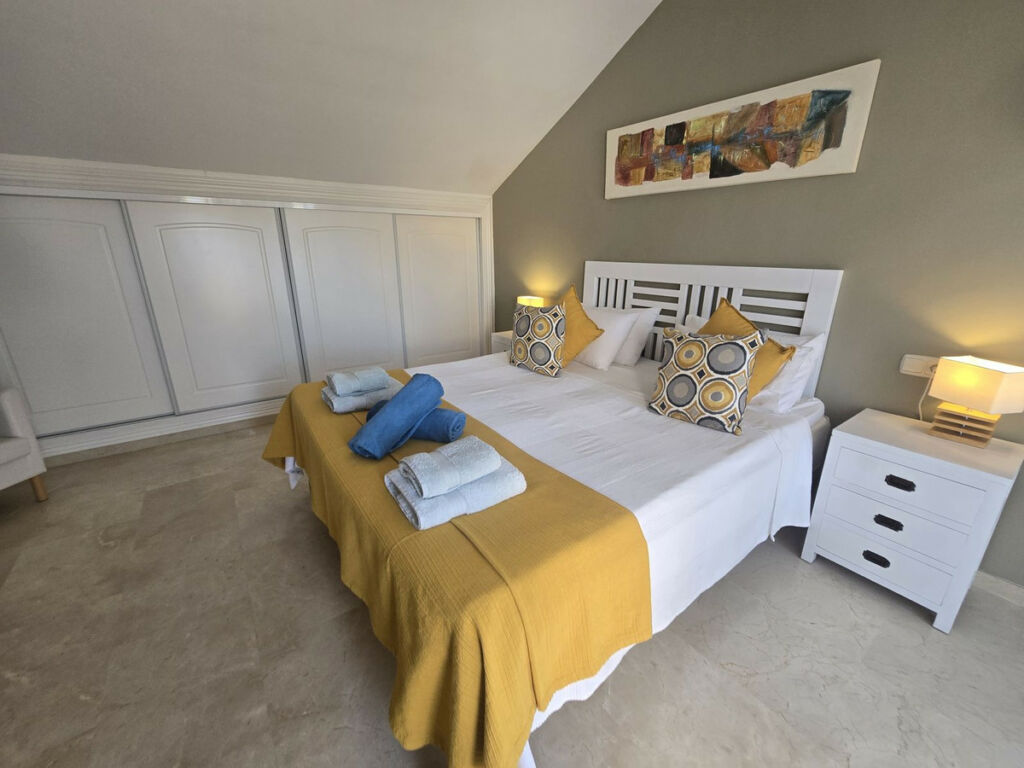 Penthouse Duplex Elviria Málaga - image 19