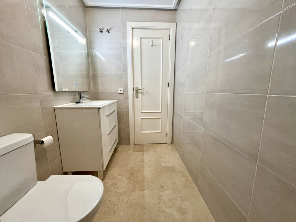 Penthouse Dehesa de Campoamor Alicante - image 19