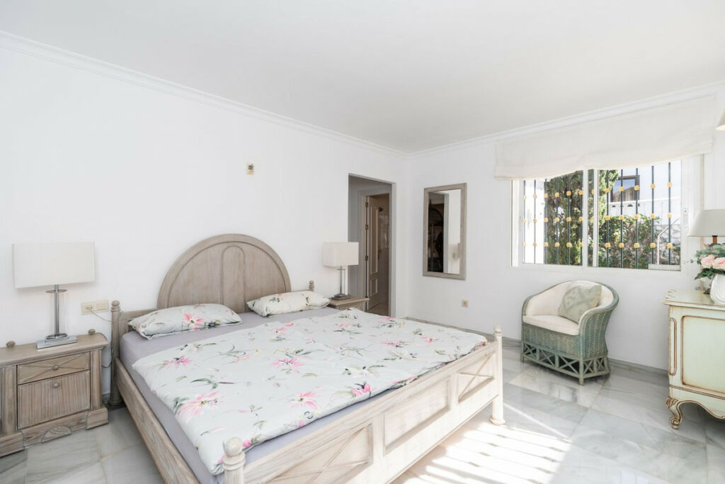 Detached Villa Mijas Costa Málaga - image 19