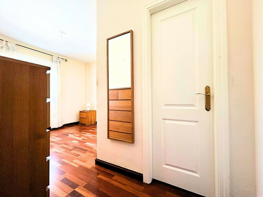 Middle Floor Apartment Las Lagunas Málaga - image 21