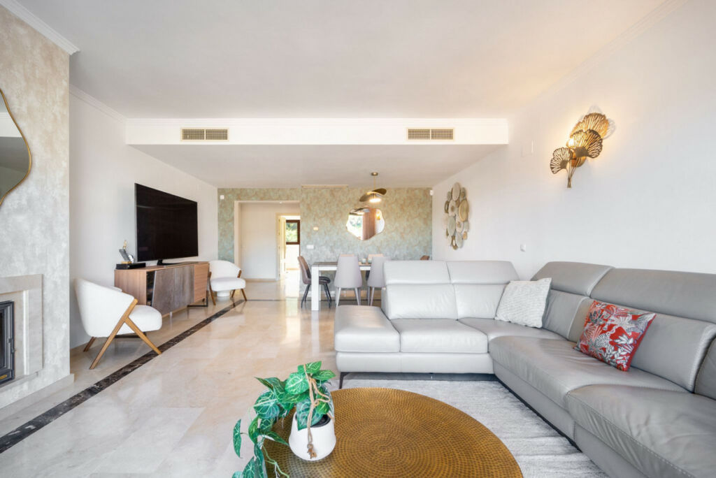Penthouse La Quinta Málaga - image 19