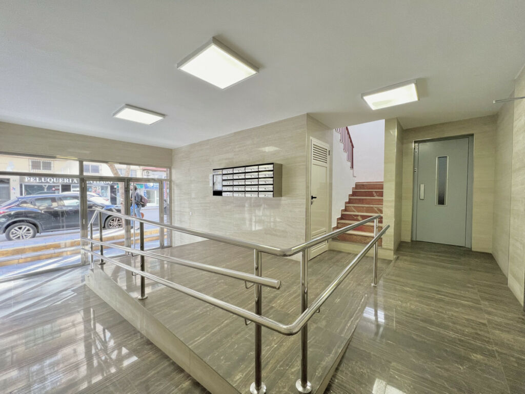 Penthouse Fuengirola Málaga - image 19