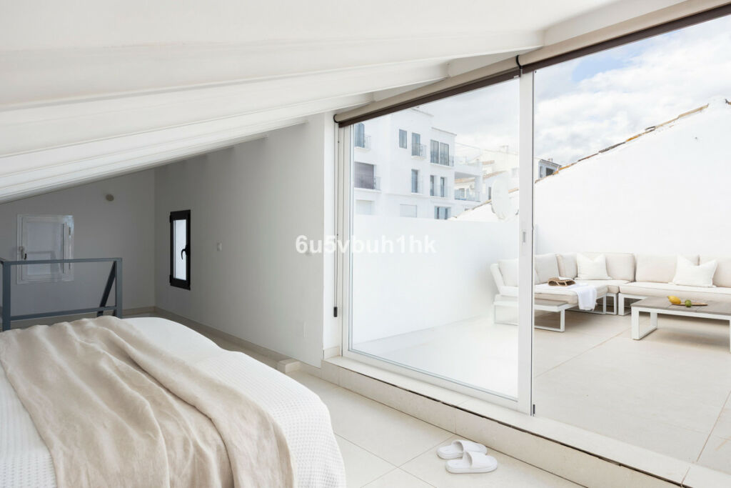 Penthouse Duplex Puerto Banús Málaga - image 19