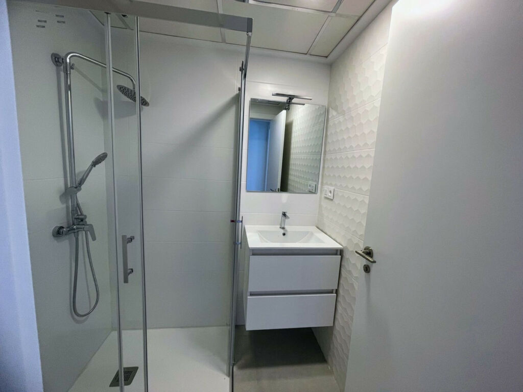 Penthouse Villamartin Alicante - image 19