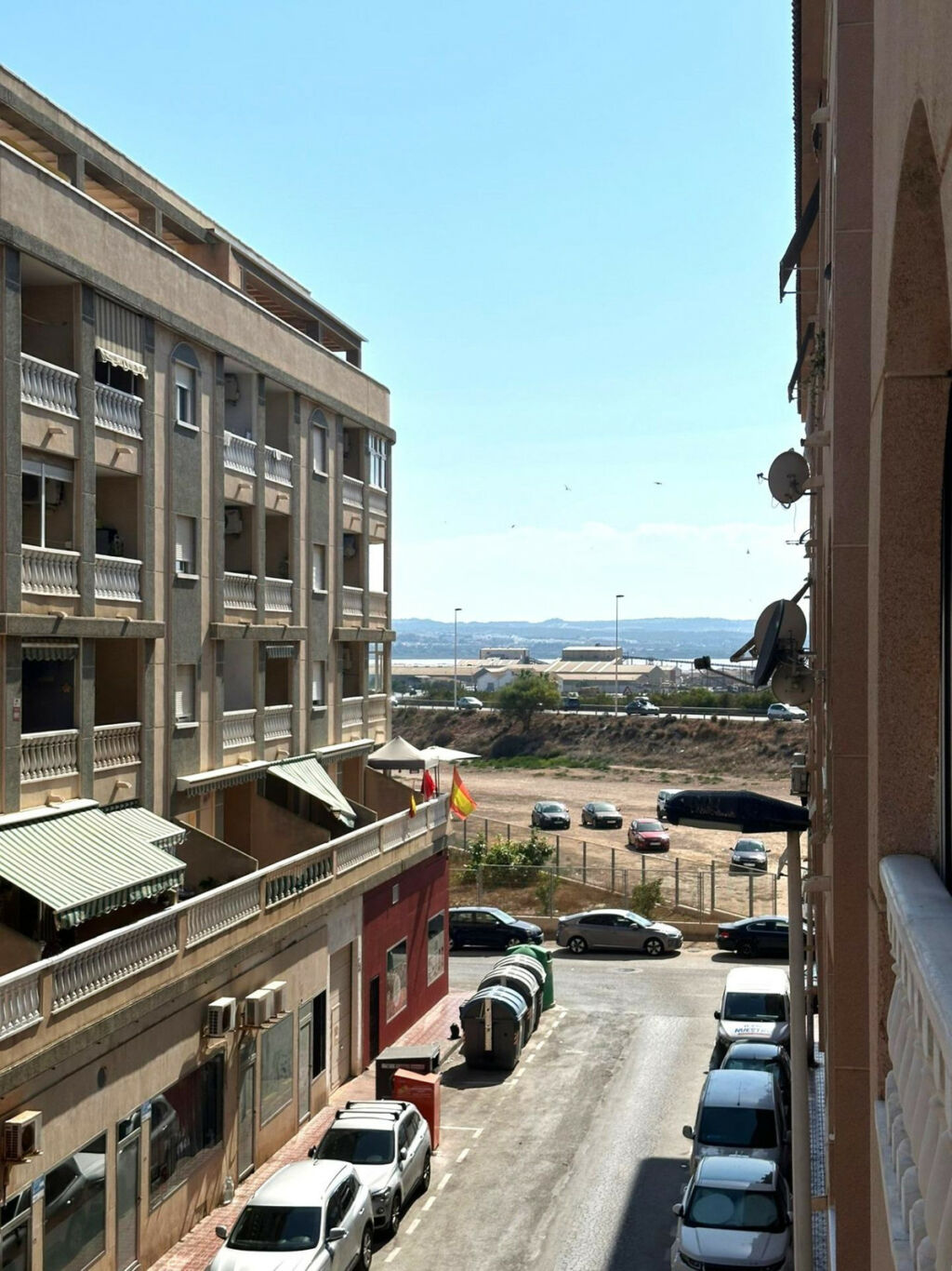 Middle Floor Apartment Torrevieja Alicante - image 19