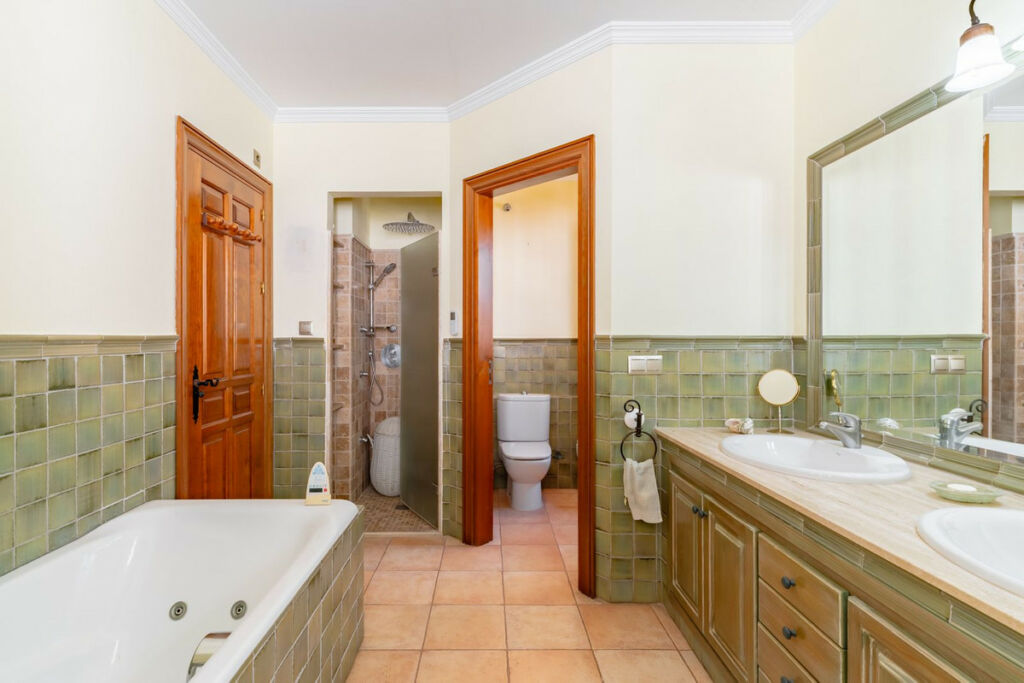 Detached Villa Torre del Mar Málaga - image 19