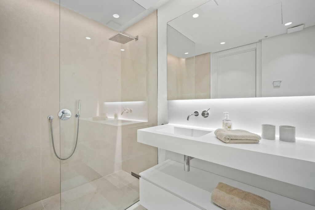 Middle Floor Apartment Marbella Málaga - image 19