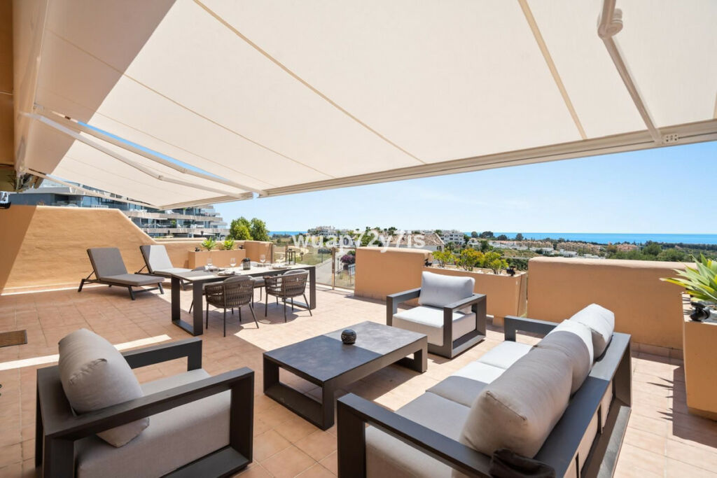 Penthouse Selwo Málaga - image 2