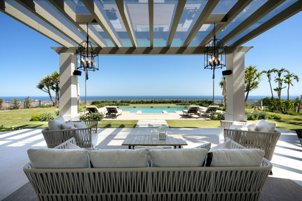 Detached Villa Monte Halcones Málaga - image 2