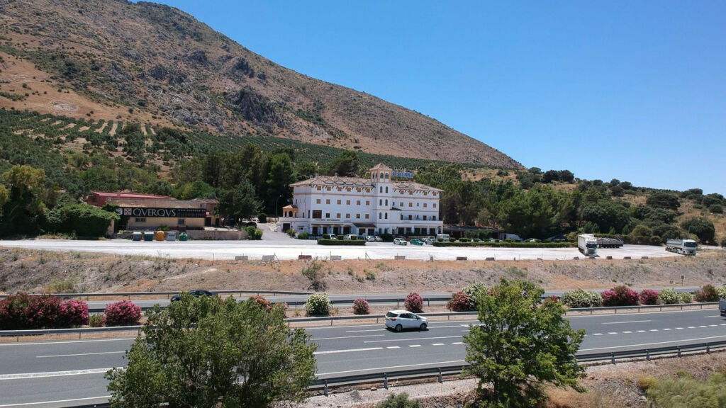 Hotel Antequera Málaga - image 2