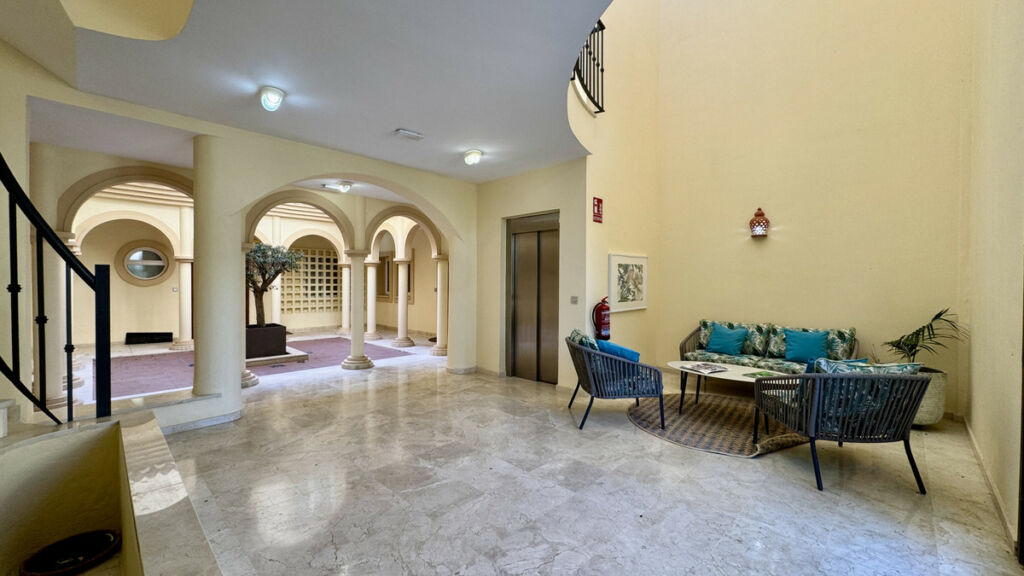 Duplex San Roque Club Cádiz - image 2