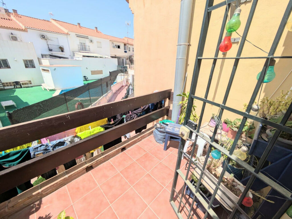 Townhouse Torremolinos Málaga - image 2