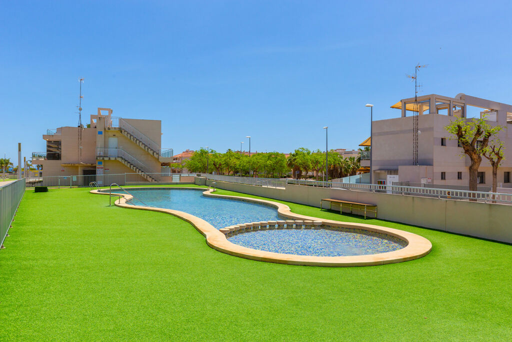 Ground Floor Apartment Torre de la Horadada Alicante - image 2
