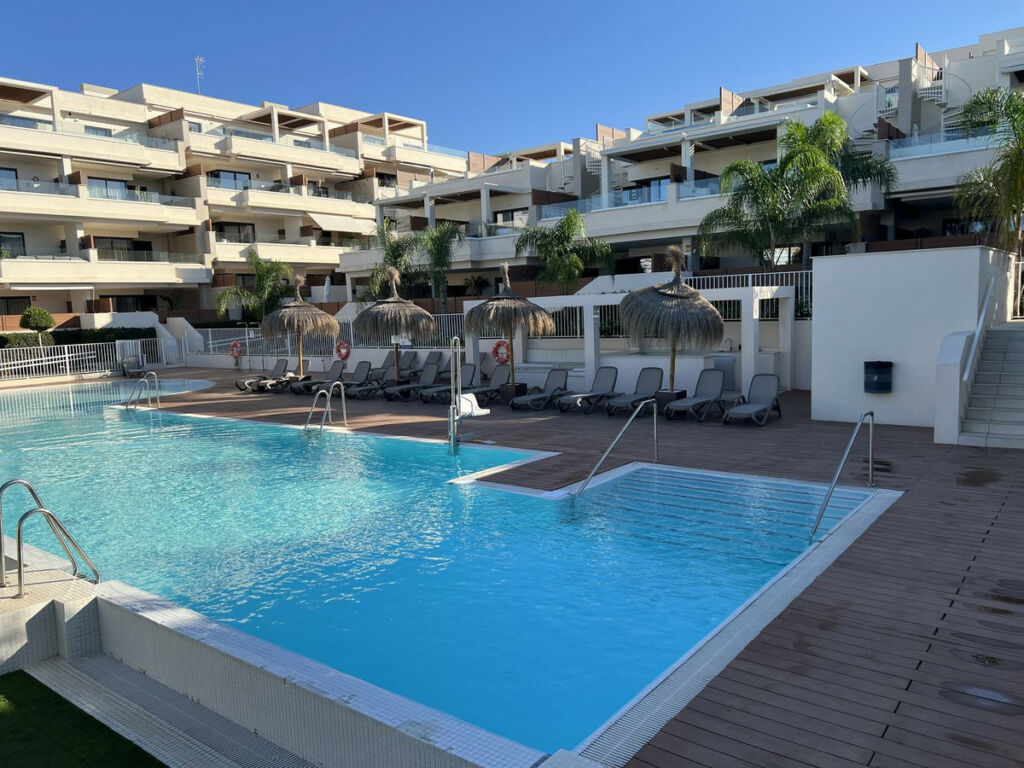 Penthouse La Cala de Mijas Málaga - image 2
