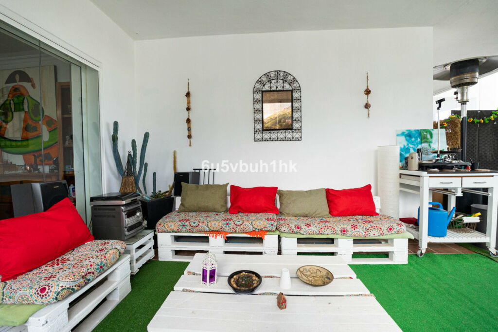Ground Floor Apartment Alhaurin Golf Málaga - image 2