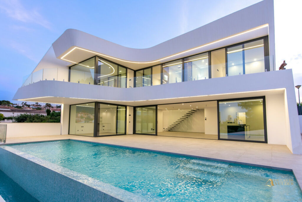 Detached Villa Calpe Alicante - image 2