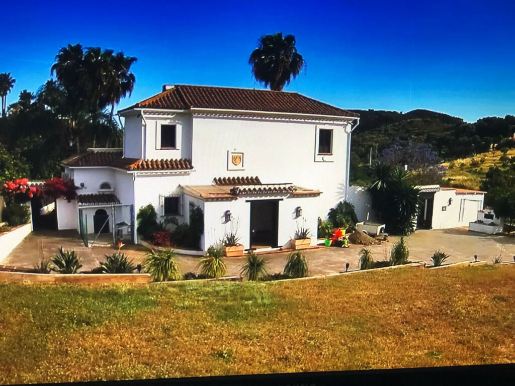 Finca - Cortijo Estepona Málaga - image 2