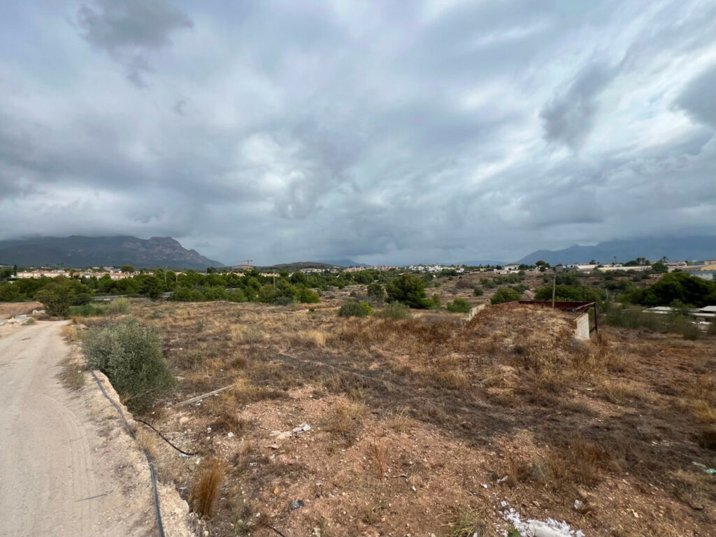 Land L'Alfás del Pi Alicante - image 2