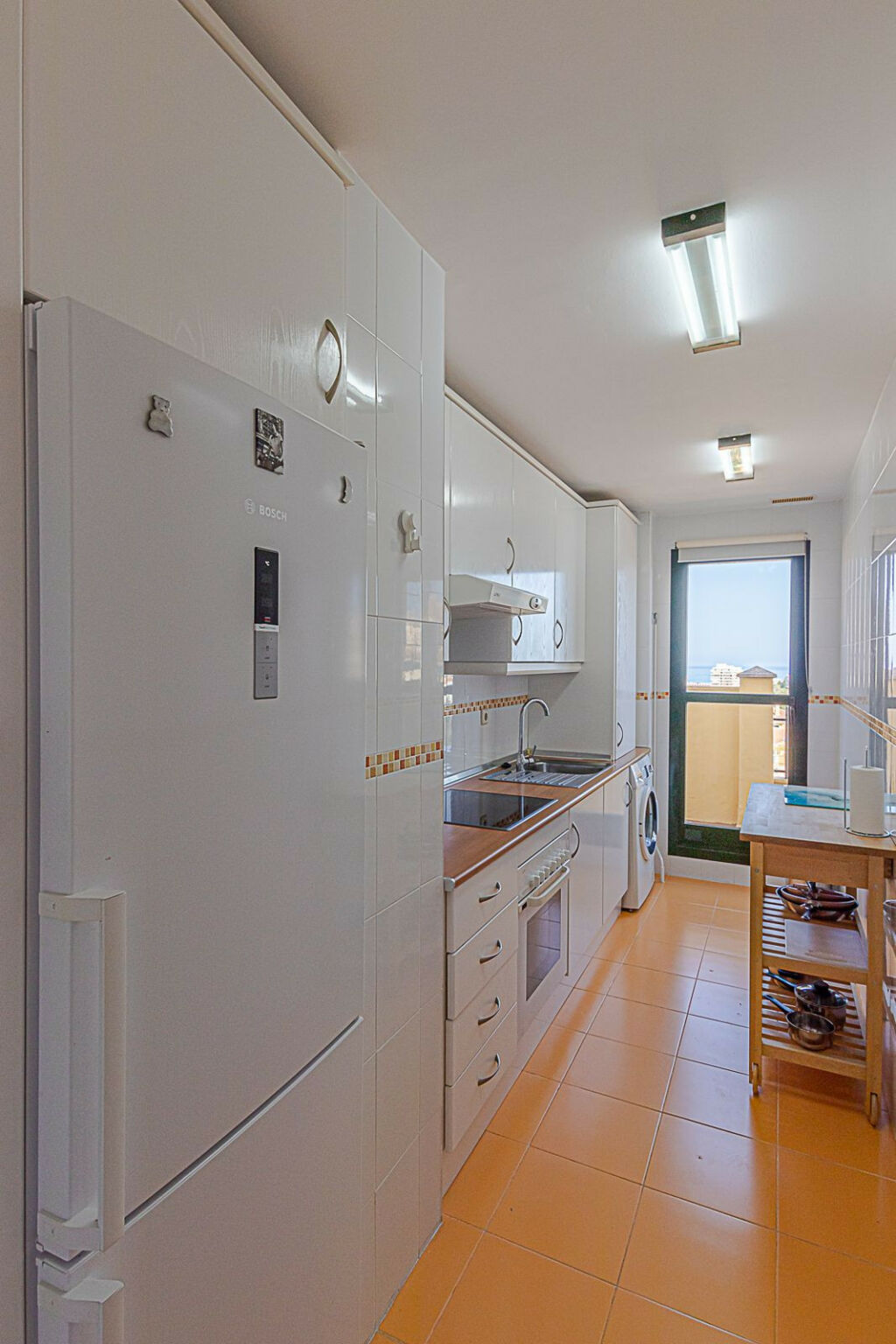 Middle Floor Apartment Benalmadena Málaga - image 2